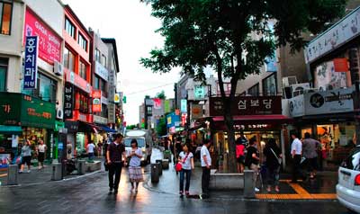 Южная Корея. Сеул. Улица Инсадон
