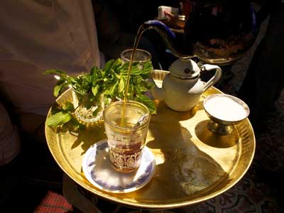 Как готовят египетский чай